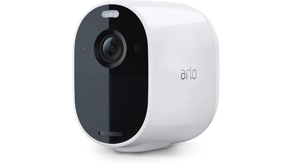 دوربین Arlo Essential Spotlight